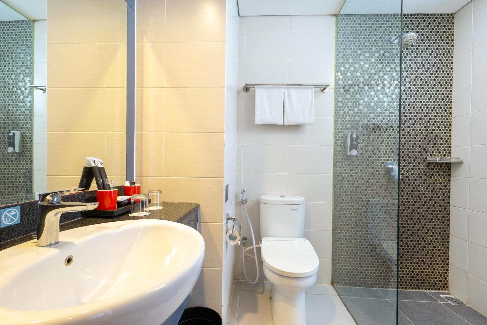 Hotel Neo Eltari Kupang By Aston Zimmer foto